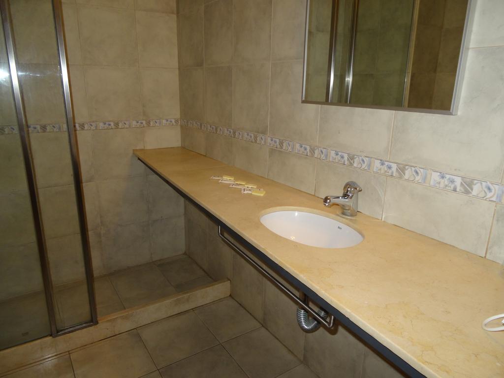 Hotel Necof Rosario Bilik gambar